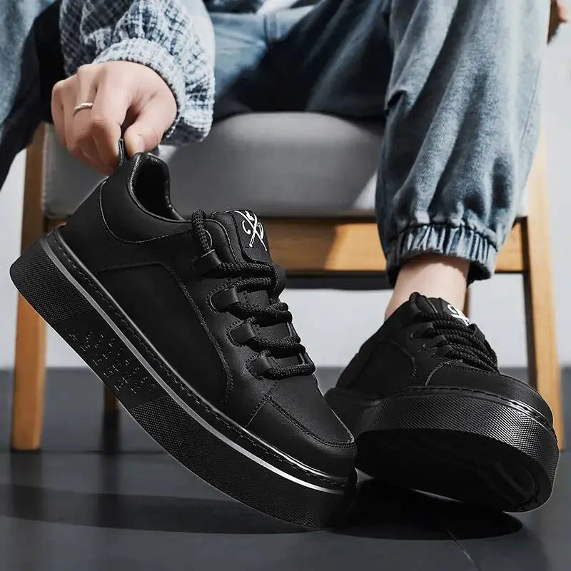 Mens Lightweight Lace Up Low Top Soft Sole Board Shoes