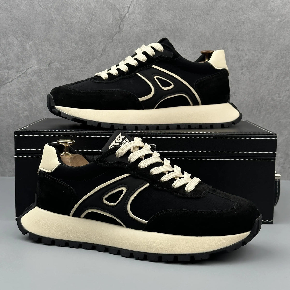 Mens Golf Shoes Lace Up Comfortable Durable Athletic Sneakers